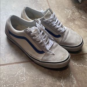 Old school vintage Vans white/blue size 10.5